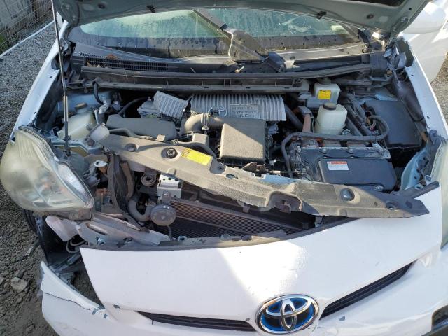 JTDKN3DU1D5605503 - 2013 TOYOTA PRIUS WHITE photo 11