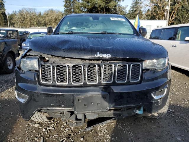 1C4RJEAG0HC902946 - 2017 JEEP GRAND CHER LAREDO BLACK photo 5