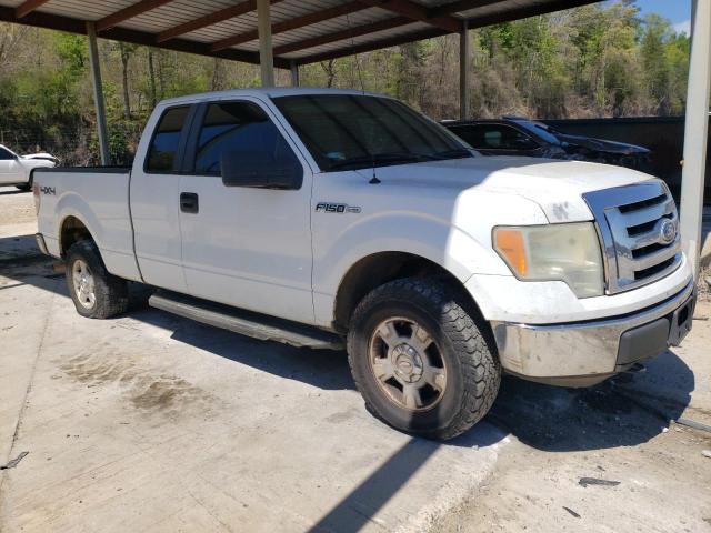 1FTFX1EV1AKB70227 - 2010 FORD F150 SUPER CAB WHITE photo 4