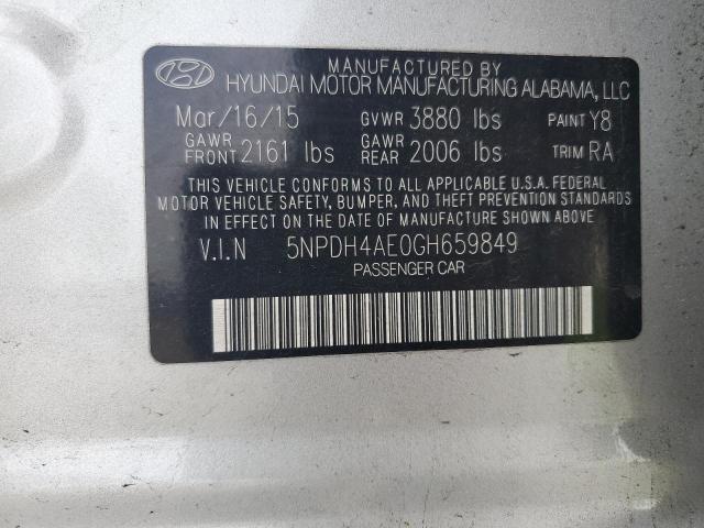 5NPDH4AE0GH659849 - 2016 HYUNDAI ELANTRA SE SILVER photo 12