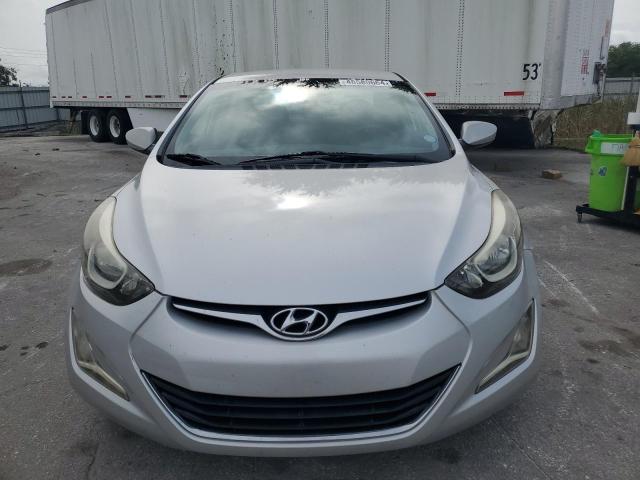 5NPDH4AE0GH659849 - 2016 HYUNDAI ELANTRA SE SILVER photo 5