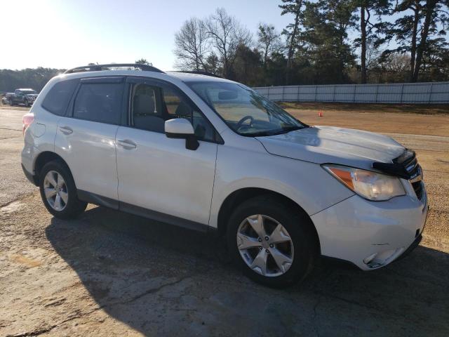 JF2SJADCXFH557865 - 2015 SUBARU FORESTER 2.5I PREMIUM WHITE photo 4
