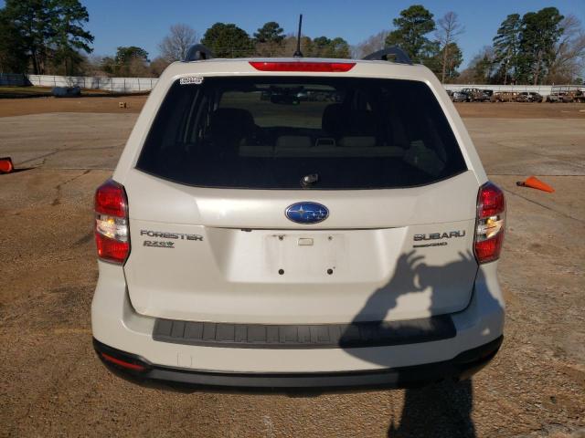 JF2SJADCXFH557865 - 2015 SUBARU FORESTER 2.5I PREMIUM WHITE photo 6