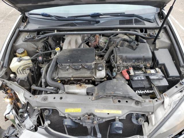 4T1BF30K42U540629 - 2002 TOYOTA CAMRY LE GRAY photo 11