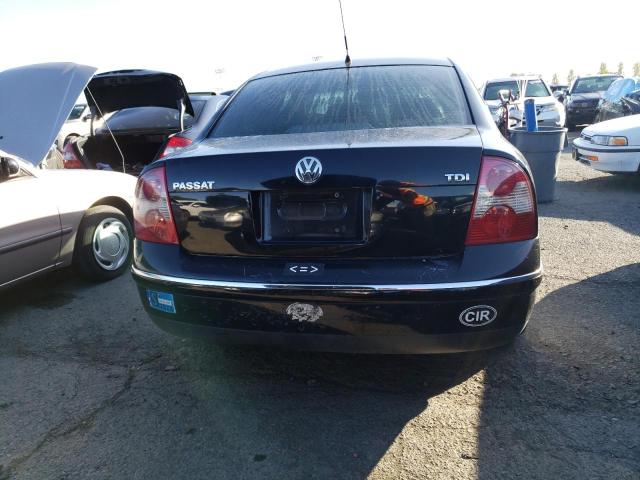 WVWAE63B95E050055 - 2005 VOLKSWAGEN PASSAT GLS TDI BLACK photo 6