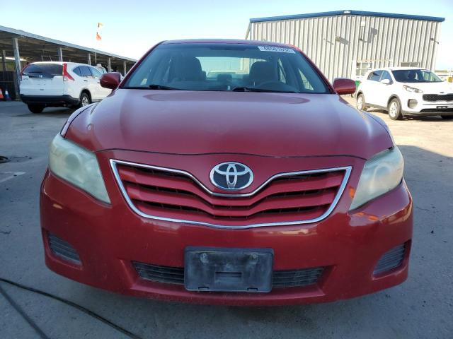 4T1BF3EK7BU590899 - 2011 TOYOTA CAMRY BASE RED photo 5