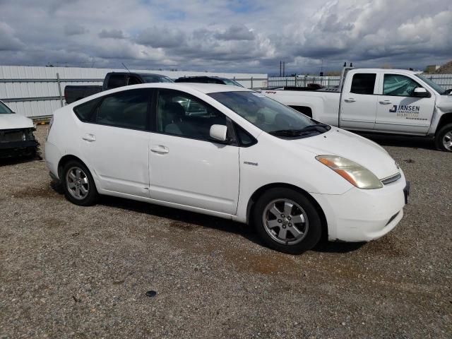 JTDKB20U677553383 - 2007 TOYOTA PRIUS WHITE photo 4