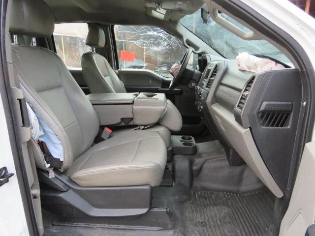 1FT7X2A69KEF58122 - 2019 FORD F250 SUPER DUTY თეთრი ფოტო 5