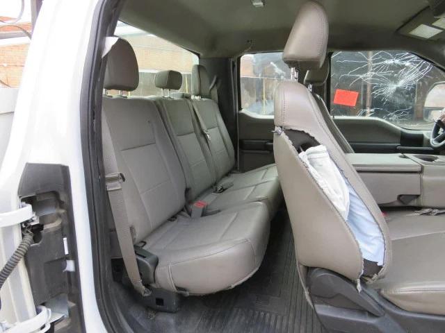 1FT7X2A69KEF58122 - 2019 FORD F250 SUPER DUTY თეთრი ფოტო 6