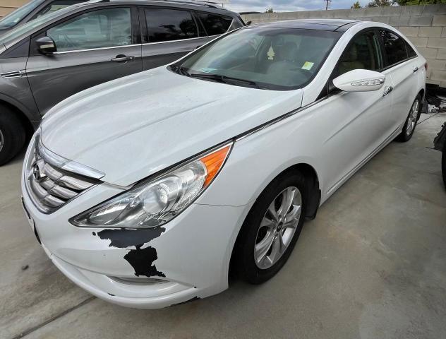 5NPEC4AC5CH422401 - 2012 HYUNDAI SONATA SE WHITE photo 2