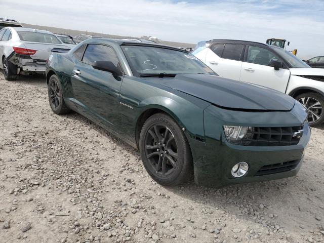 2G1FB1E3XD9168519 - 2013 CHEVROLET CAMARO LT GREEN photo 4