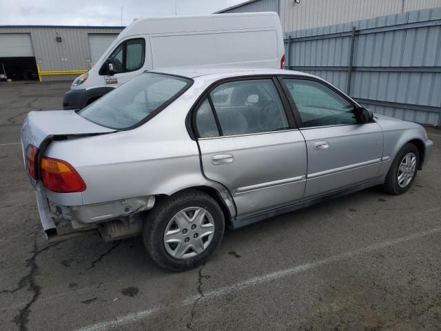 2HGEJ6615XH532339 - 1999 HONDA CIVIC BASE SILVER photo 3