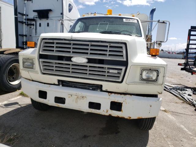 1FDNK64P2KVA00920 - 1989 FORD F600 F TWO TONE photo 5