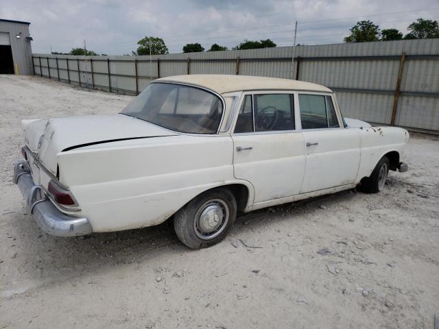 11001112010863 - 1966 MERCEDES-BENZ 230 WHITE photo 3