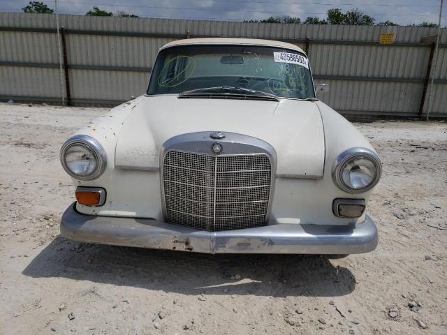 11001112010863 - 1966 MERCEDES-BENZ 230 WHITE photo 5