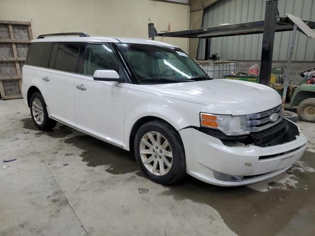 2FMGK5CC1CBD08532 - 2012 FORD FLEX SEL WHITE photo 4