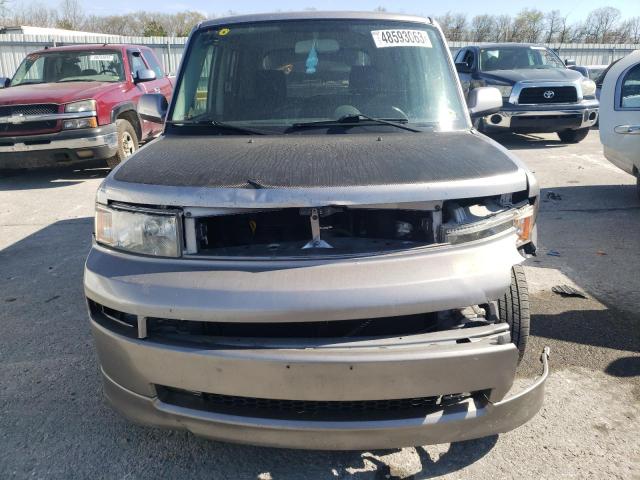 JTLKT324264078139 - 2006 TOYOTA SCION XB 银色 照片 5