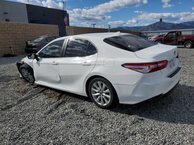 4T1B11HK5KU219450 - 2019 TOYOTA CAMRY L WHITE photo 2