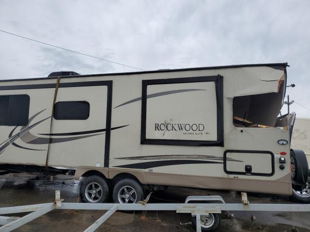 4X4TRLB22KZ157203 - 2019 ROCK ULTRA LITE TAN photo 3