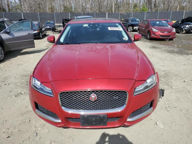 SAJBK4BV2HCY25794 - 2017 JAGUAR XF PRESTIGE RED photo 5