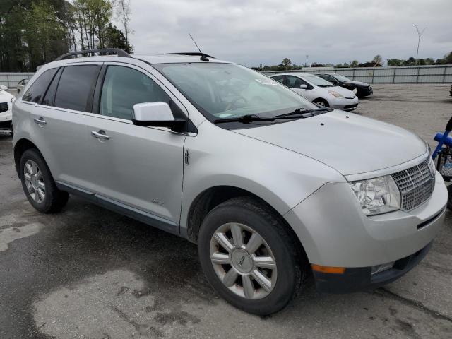 2LMDU88C89BJ05013 - 2009 LINCOLN MKX SILVER photo 4