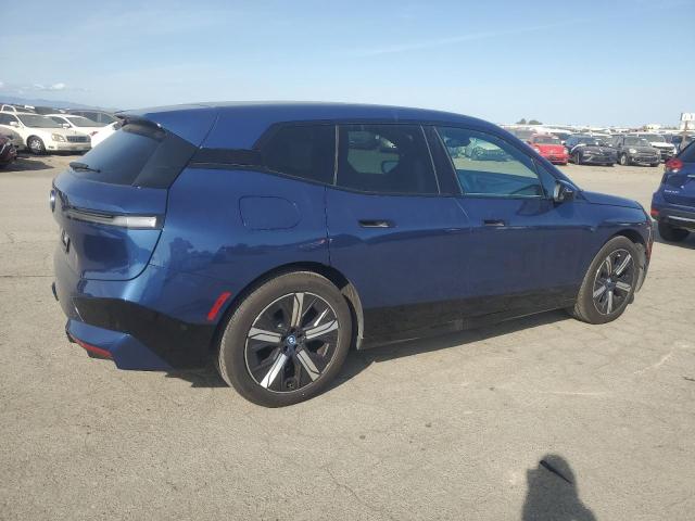 WB523CF03PCM86512 - 2023 BMW IX XDRIVE50 BLUE photo 3