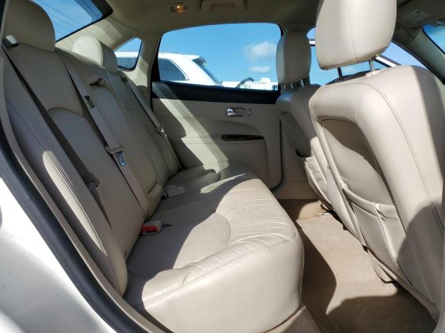 2G4WE537351318932 - 2005 BUICK LACROSSE CXS WHITE photo 10