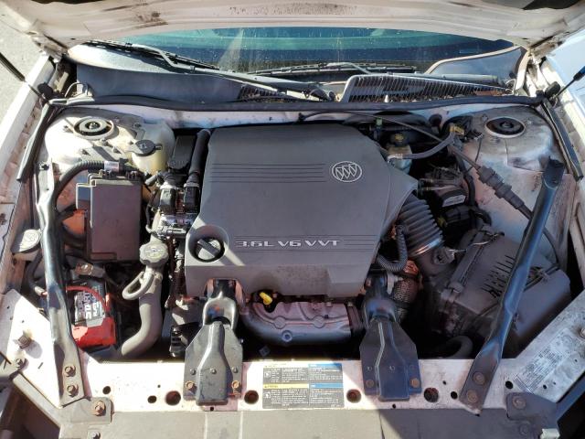 2G4WE537351318932 - 2005 BUICK LACROSSE CXS WHITE photo 11