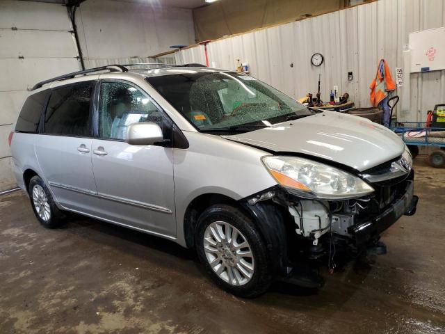 5TDDK4CC1AS028526 - 2010 TOYOTA SIENNA XLE SILVER photo 4