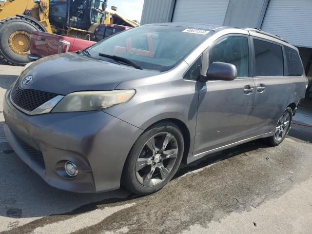 2011 TOYOTA SIENNA SPORT, 