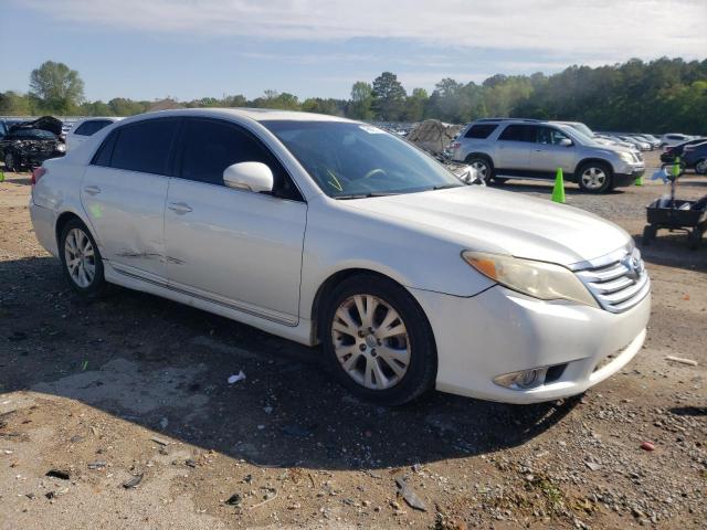 4T1BK3DB1BU373684 - 2011 TOYOTA AVALON BASE WHITE photo 4