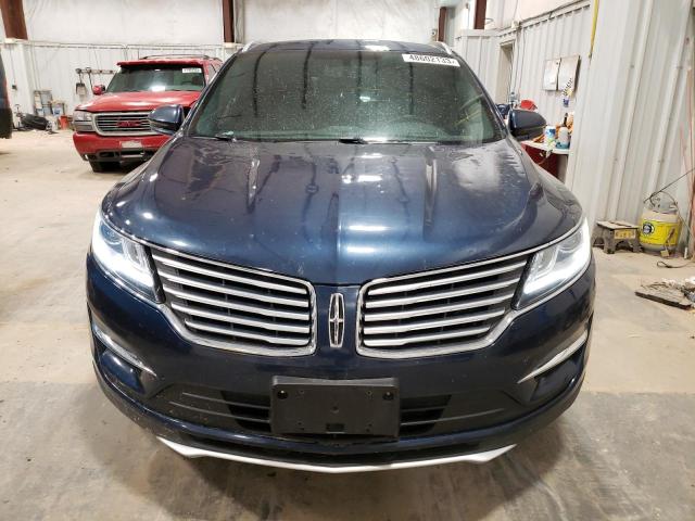 5LMCJ2D96HUL40829 - 2017 LINCOLN MKC SELECT أزرق صورة 5