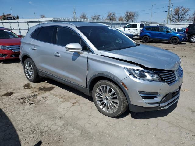 5LMCJ3D99HUL35243 - 2017 LINCOLN MKC RESERVE Gümüş foto 4