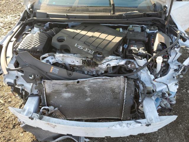 1G4GB5G32FF291821 - 2015 BUICK LACROSSE WHITE photo 11