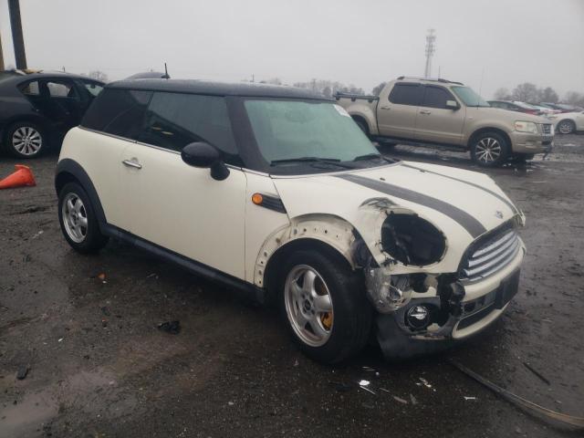 WMWMF3C51ATZ65648 - 2010 MINI COOPER BEIGE photo 4