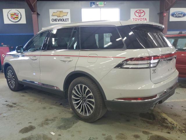 5LM5J7XC4LGL08711 - 2020 LINCOLN AVIATOR RESERVE GRAY photo 2