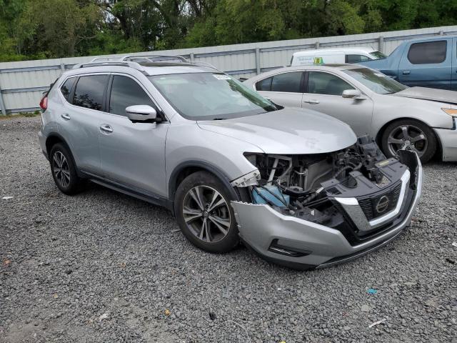 5N1AT2MT4HC827999 - 2017 NISSAN ROGUE S SILVER photo 4