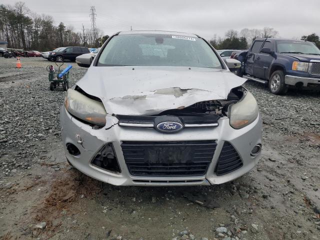 1FAHP3N21CL353219 - 2012 FORD FOCUS TITANIUM SILVER photo 5