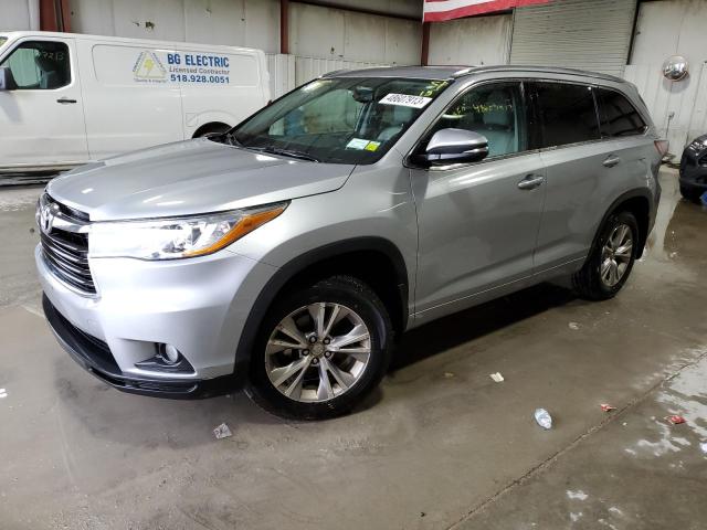 5TDJKRFH8FS164778 - 2015 TOYOTA HIGHLANDER XLE 银色 照片 1
