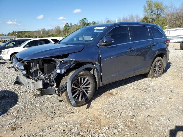 2018 TOYOTA HIGHLANDER SE, 