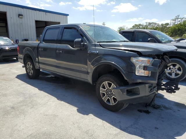 1FTEW1CP2HFB17994 - 2017 FORD F150 SUPERCREW GRAY photo 4