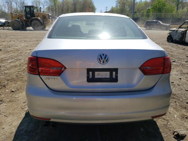 3VW1K7AJ8EM320313 - 2014 VOLKSWAGEN JETTA BASE 银色 照片 6