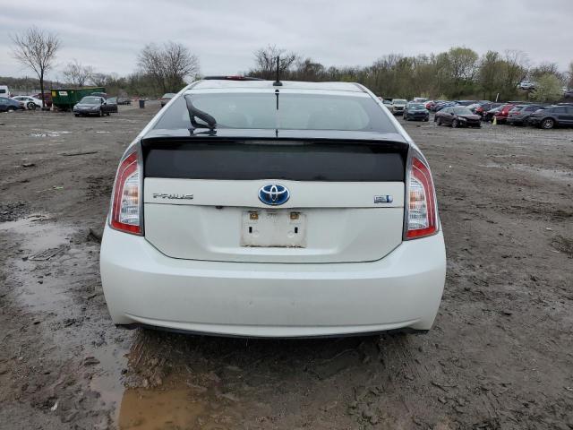 JTDKN3DU5F1902462 - 2015 TOYOTA PRIUS WHITE photo 6