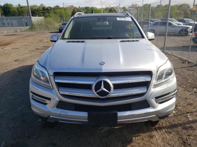 4JGDF7CE2DA105599 - 2013 MERCEDES-BENZ GL 450 4MATIC SILVER photo 5