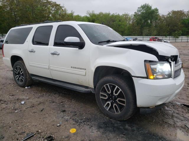 1GNSKJE77DR254943 - 2013 CHEVROLET SUBURBAN K1500 LT WHITE photo 4