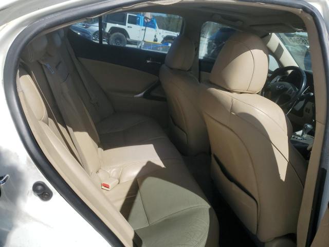 JTHBK262165008447 - 2006 LEXUS IS 250 WHITE photo 10