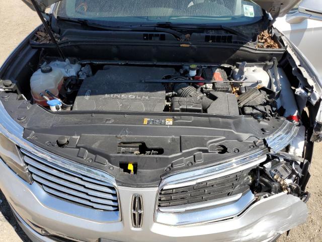 2LMPJ8LR2JBL44417 - 2018 LINCOLN MKX RESERVE SILVER photo 11