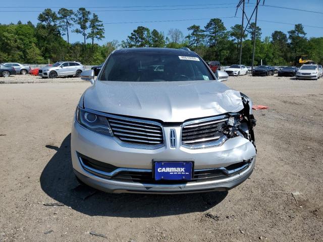 2LMPJ8LR2JBL44417 - 2018 LINCOLN MKX RESERVE SILVER photo 5
