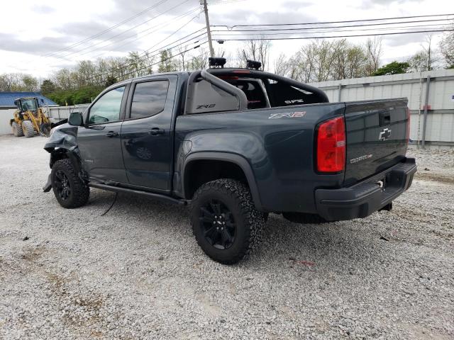1GCGTEEN8J1246099 - 2018 CHEVROLET COLORADO ZR2 GRAY photo 2