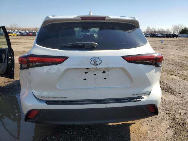 5TDGZRBH8LS503935 - 2020 TOYOTA HIGHLANDER XLE WHITE photo 6